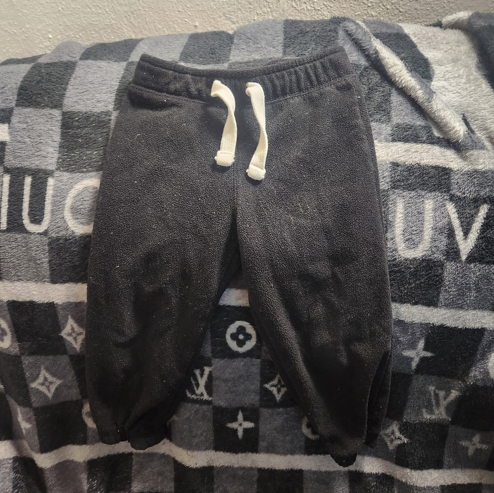 Old Navy Kids Black Joggers with White Drawstrings